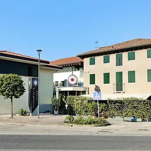 hotel-locanda-al-sole.hotelinveneto.com/